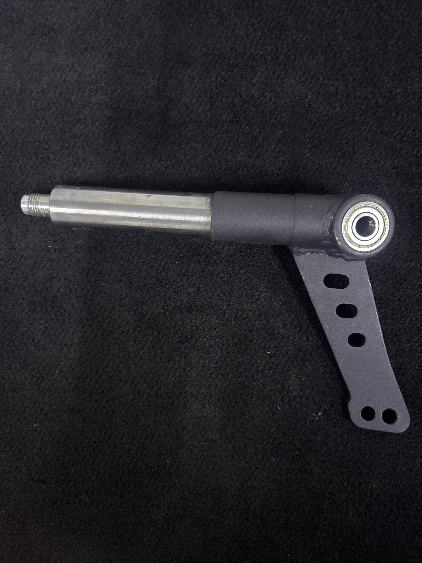 TR30 Stub Axle | LH | 25mm